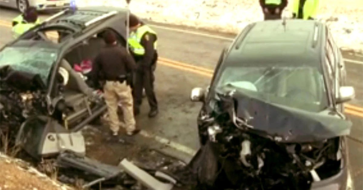 6 killed in 2 separate Ohio car crashes CBS News